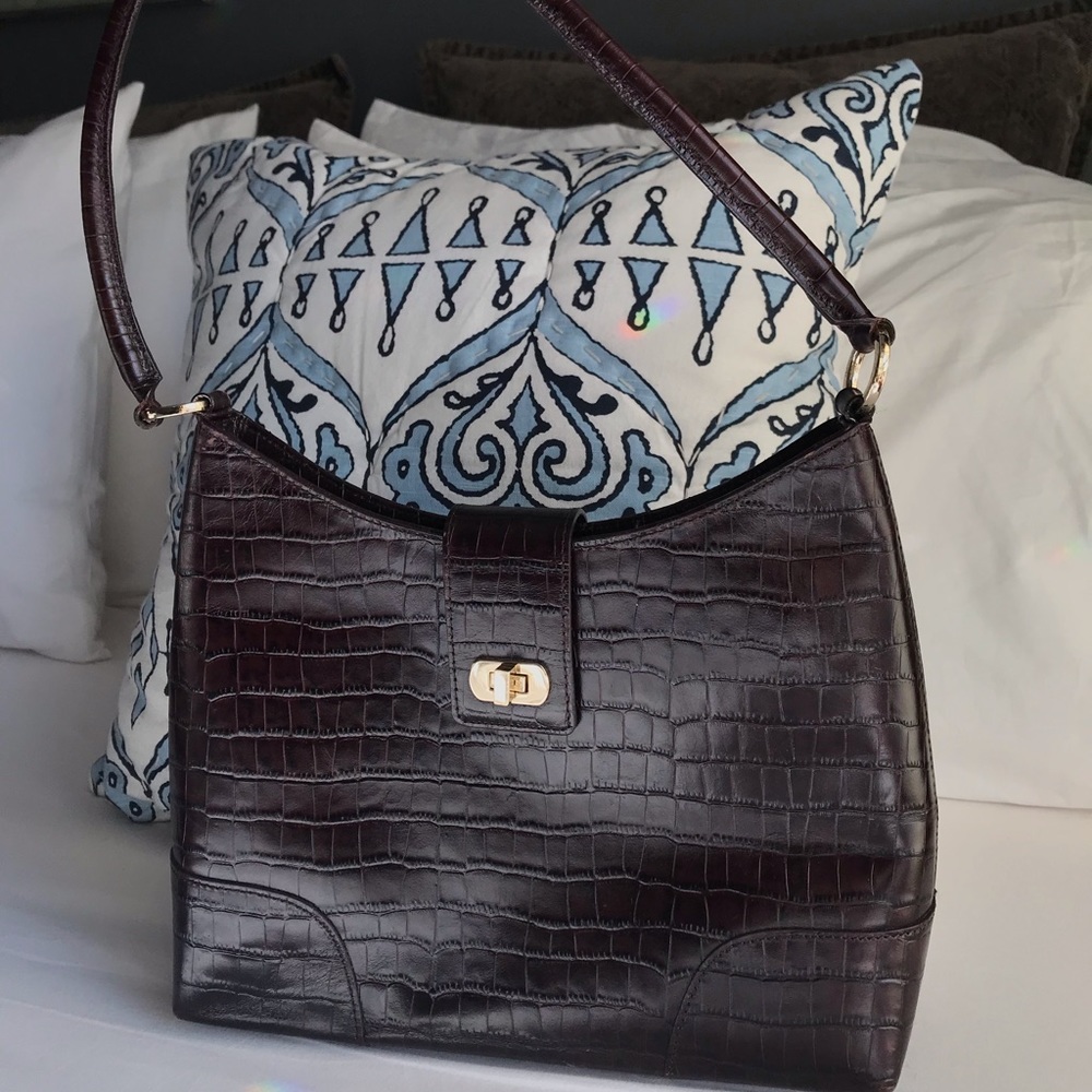 Brown Leather Bag Gold Details